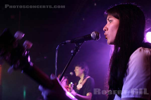 LA LUZ - 2014-03-28 - PARIS - La Chaufferie (du Moulin Rouge) - 